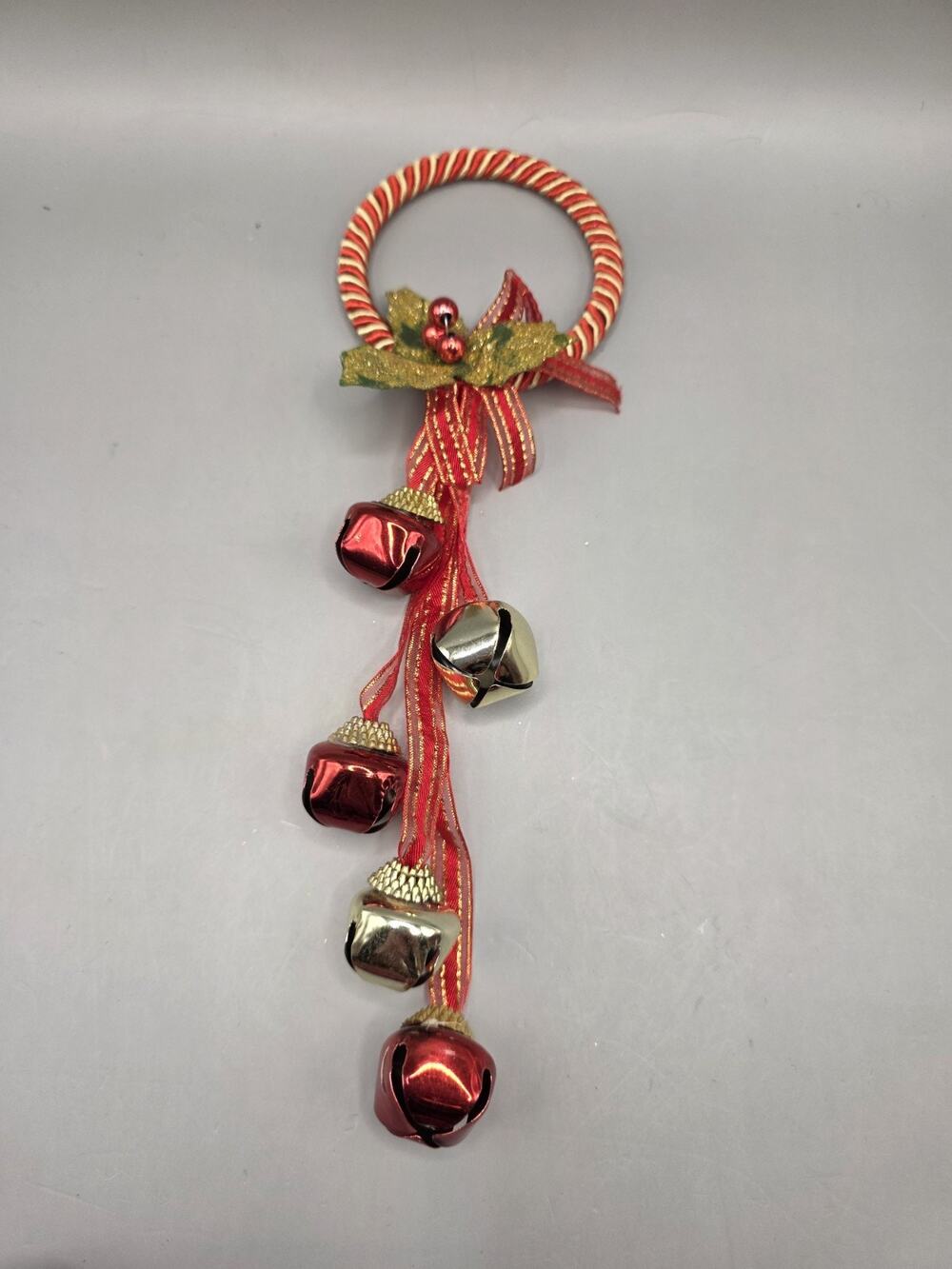 VINTAGE CHRISTMAS HOUSE BELLS RED AND GOLD DOOR KNOB HANGER